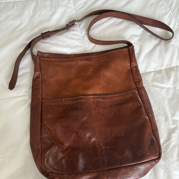 Distressed brown leather Messenger Bag! - Picture 7 of 9